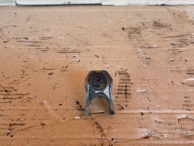 bontott MAZDA CX-7 Porlasztó Lefogató