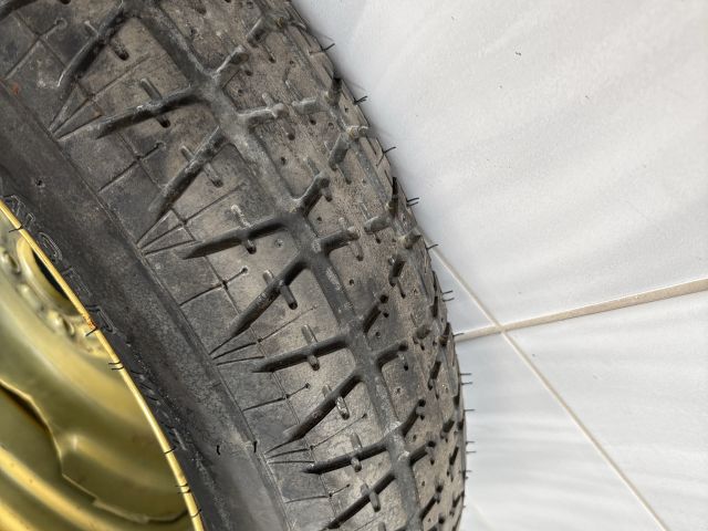 bontott MAZDA CX-7 Pótkerék