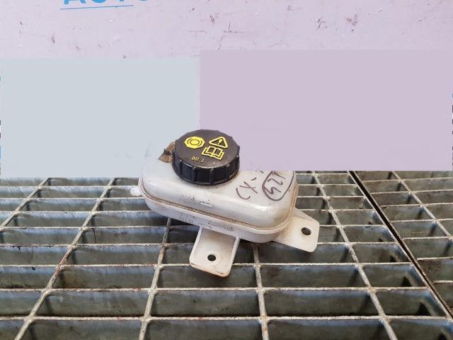 bontott MAZDA CX-7 Szervóolaj Tartály