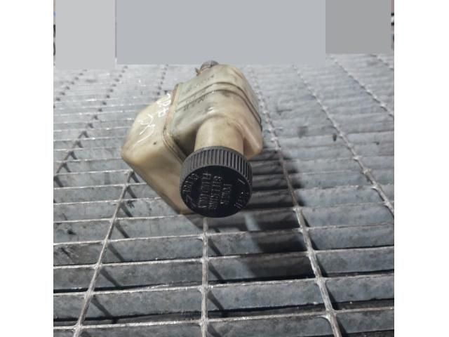 bontott MAZDA CX-7 Szervóolaj Tartály