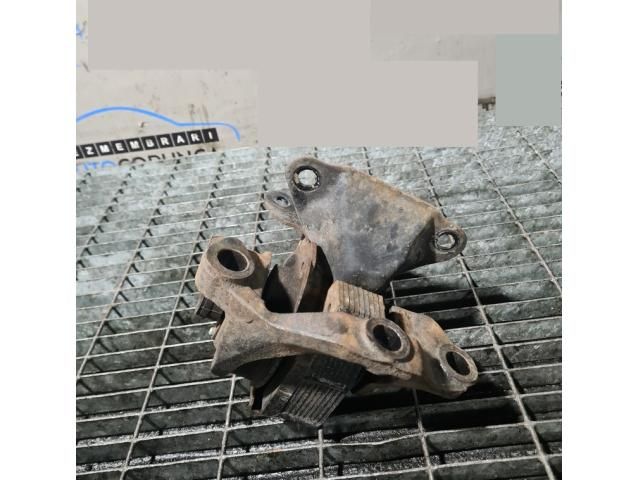 bontott MAZDA CX-7 Tartó Bak