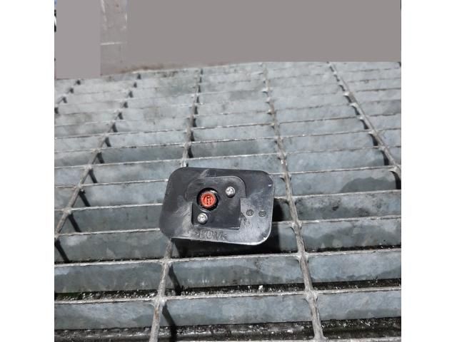 bontott MAZDA CX-7 Tolatókamera