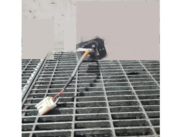 bontott MAZDA CX-7 Tolatókamera