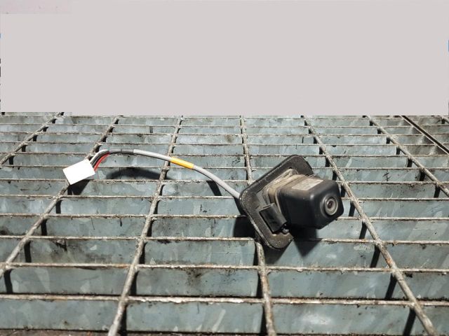 bontott MAZDA CX-7 Tolatókamera