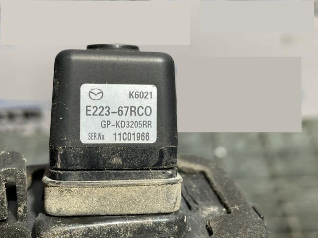 bontott MAZDA CX-7 Tolatókamera