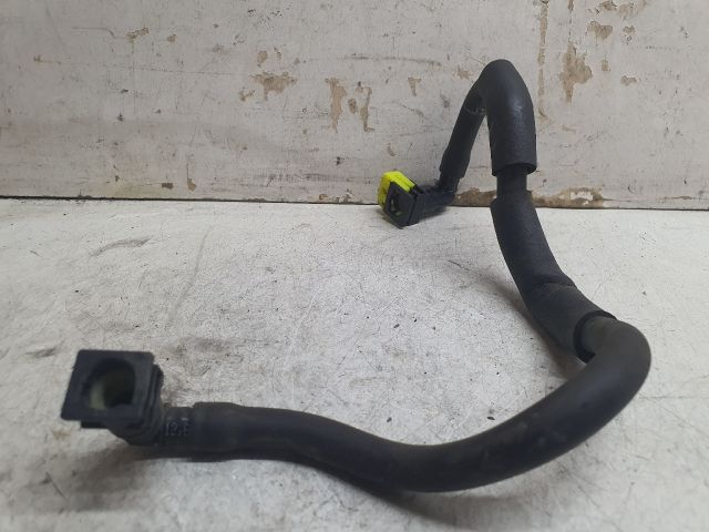 bontott MAZDA CX-7 Üzemanyagcső