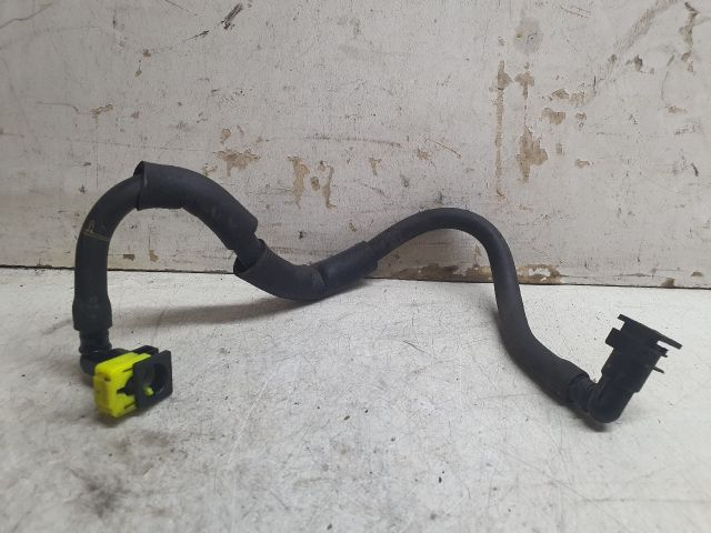 bontott MAZDA CX-7 Üzemanyagcső