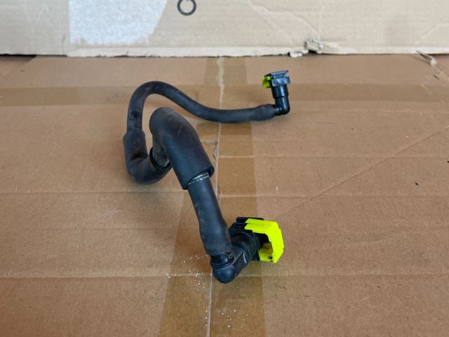 bontott MAZDA CX-7 Üzemanyagcső