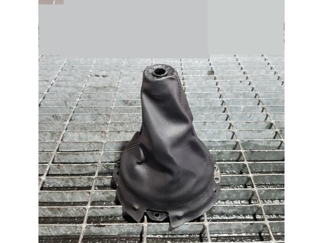 bontott MAZDA CX-7 Váltószoknya