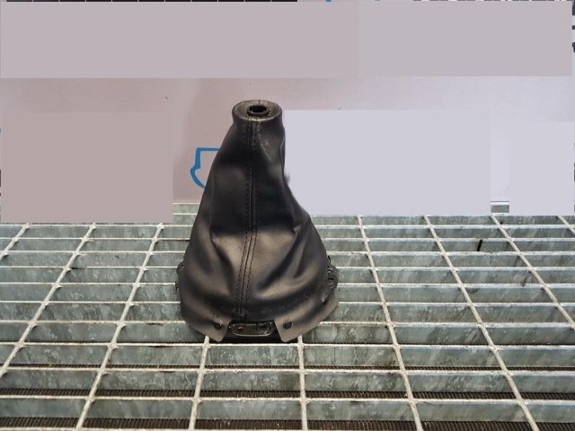 bontott MAZDA CX-7 Váltószoknya