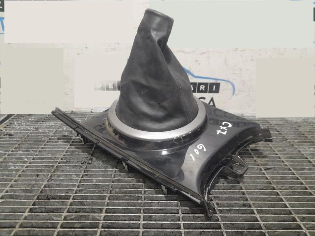 bontott MAZDA CX-7 Váltószoknya