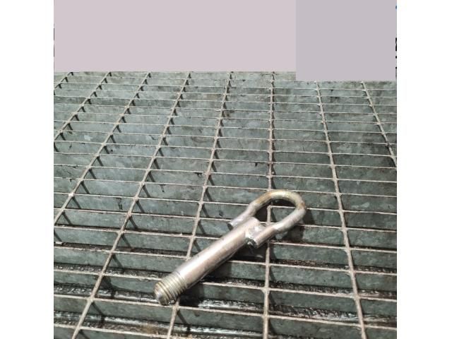 bontott MAZDA CX-7 Vonóhorog