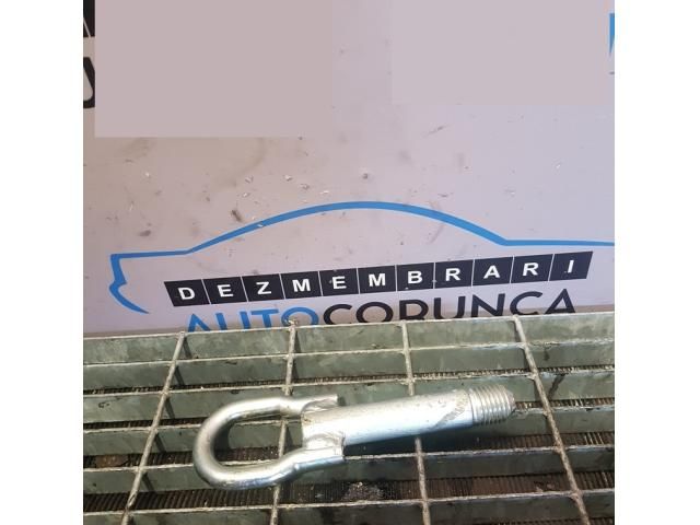 bontott MAZDA CX-7 Vonóhorog