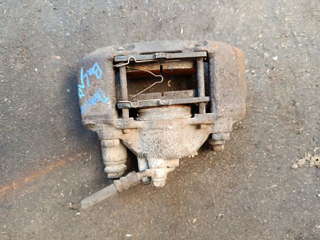 bontott MAZDA DEMIO Bal első Féknyereg Munkahengerrel