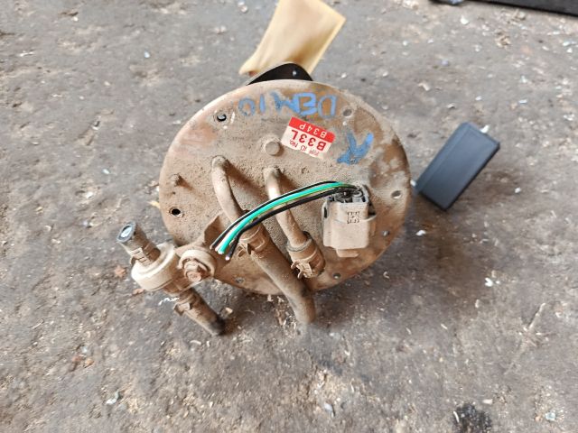 bontott MAZDA DEMIO Üzemanyag Szivattyú