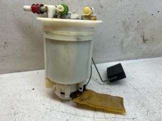 bontott MAZDA DEMIO Üzemanyag Szivattyú