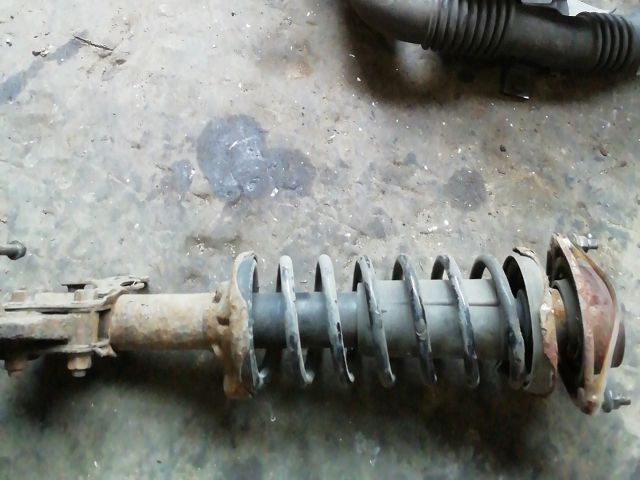 bontott MAZDA DEMIO Bal első Gólyaláb (Lengécsillapító, Rugó)