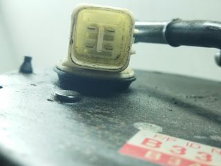 bontott MAZDA DEMIO Üzemanyag Szivattyú