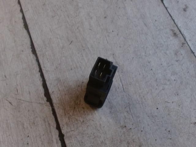 bontott MAZDA DEMIO Ablakfűtés Kapcsoló