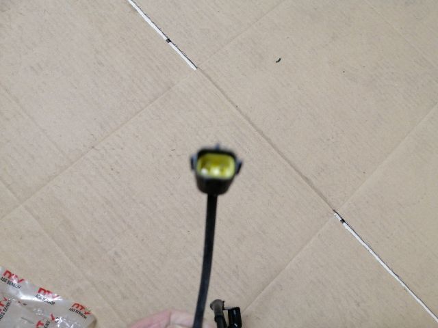 bontott MAZDA DEMIO Bal első ABS Jeladó