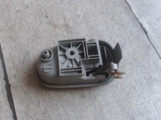 bontott MAZDA DEMIO Bal első Belső Kilincs