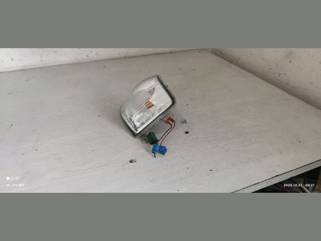 bontott MAZDA DEMIO Bal első Irányjelző