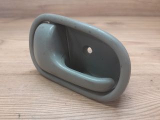 bontott MAZDA DEMIO Bal hátsó Belső Kilincs