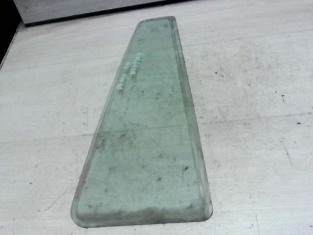 bontott MAZDA DEMIO Bal hátsó Fixüveg (Ajtóban)