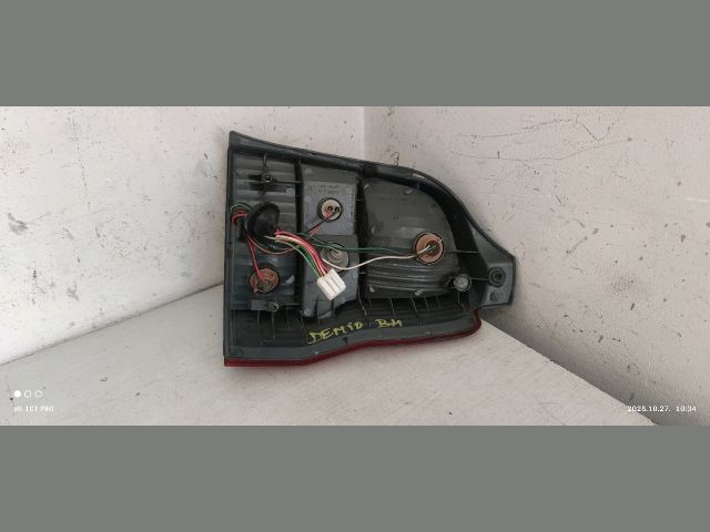 bontott MAZDA DEMIO Bal Hátsó Lámpa