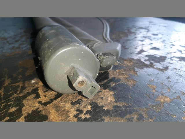 bontott MAZDA DEMIO Csomagtér Roló