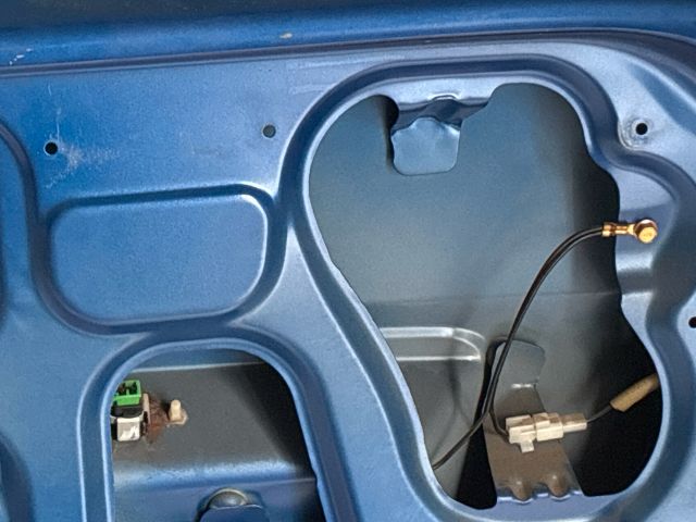 bontott MAZDA DEMIO Csomagtérajtó (Üres lemez)