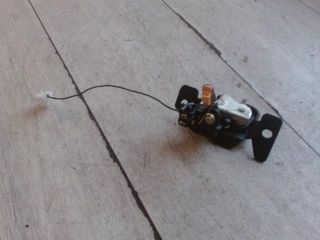 bontott MAZDA DEMIO Csomagtérajtó Zárszerkezet