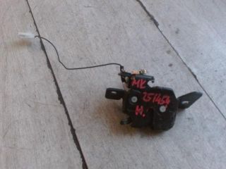 bontott MAZDA DEMIO Csomagtérajtó Zárszerkezet