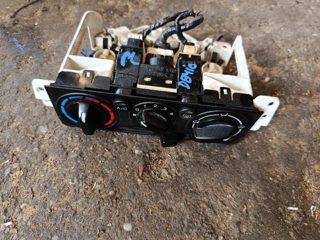 bontott MAZDA DEMIO Fűtéskapcsoló (manuális klímás)