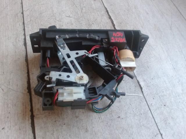 bontott MAZDA DEMIO Fűtéskapcsoló