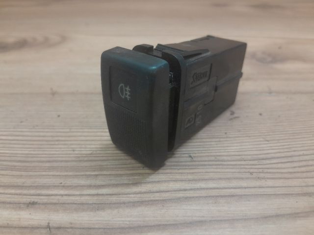 bontott MAZDA DEMIO Hátsó Ködzárófény Kapcsoló