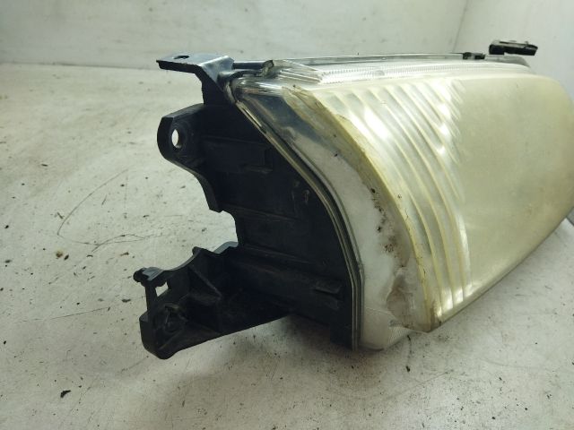 bontott MAZDA DEMIO Jobb Fényszóró