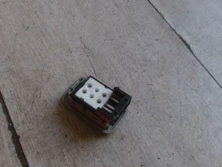 bontott MAZDA DEMIO Jobb hátsó Ablakemelő Kapcsoló