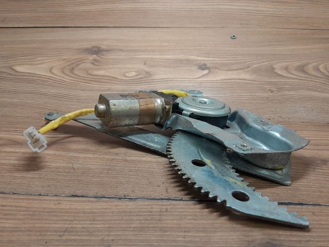 bontott MAZDA DEMIO Jobb hátsó Ablakemelő Szerkezet (Elektromos)