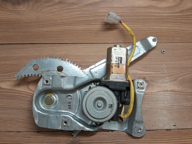 bontott MAZDA DEMIO Jobb hátsó Ablakemelő Szerkezet (Elektromos)