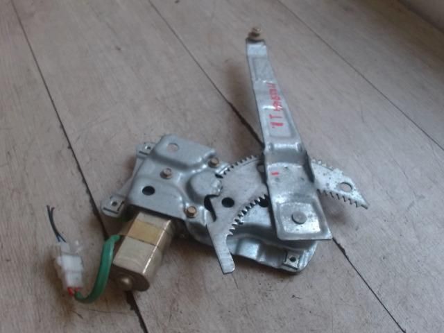 bontott MAZDA DEMIO Jobb hátsó Ablakemelő Szerkezet (Elektromos)