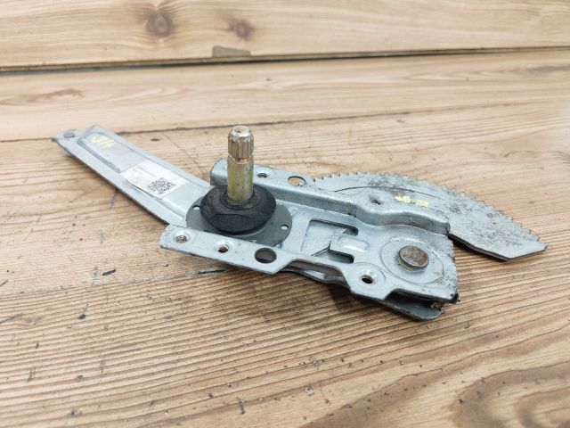 bontott MAZDA DEMIO Jobb hátsó Ablakemelő Szerkezet (Mechanikus)