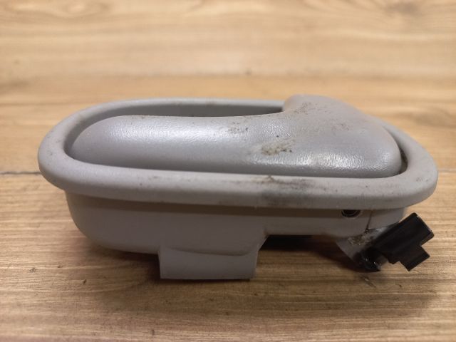 bontott MAZDA DEMIO Jobb hátsó Belső Kilincs