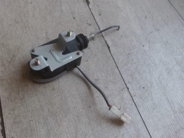 bontott MAZDA DEMIO Központizár Motor Csomagtérajtó