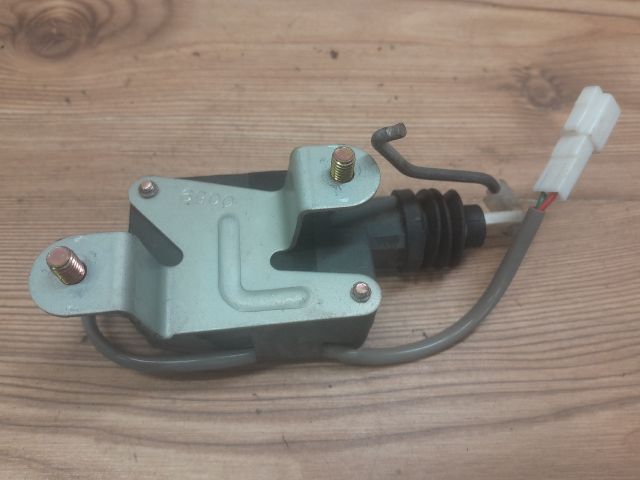 bontott MAZDA DEMIO Központizár Motor Csomagtérajtó