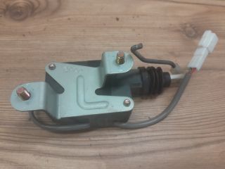 bontott MAZDA DEMIO Központizár Motor Csomagtérajtó