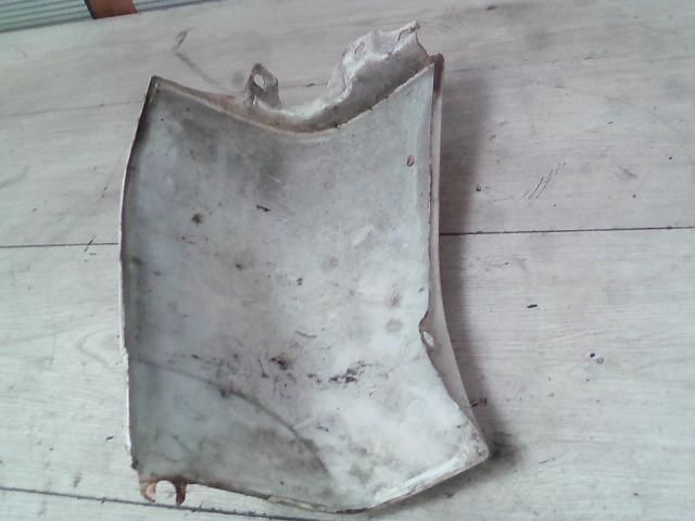 bontott MAZDA E-SERIE Bal első Sárvédő