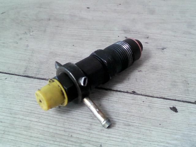 bontott MAZDA E-SERIE Porlasztó (1 db)