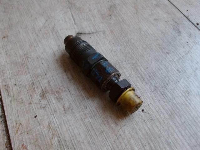 bontott MAZDA E-SERIE Porlasztó (1 db)