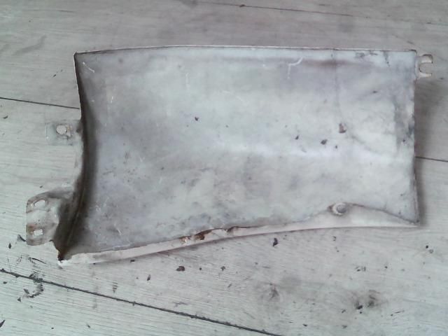 bontott MAZDA E-SERIE Jobb első Sárvédő